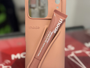 IPHONE 17 PRO RHODE MASKICA