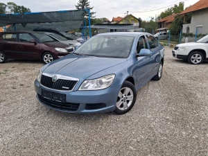 Škoda Octavia 2011 1.6tdi servisna knjiga !!