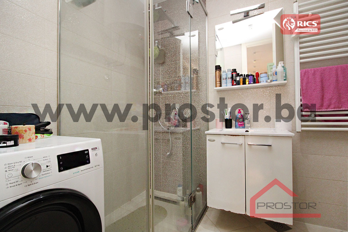 PROSTOR prodaje: Trosoban adaptiran stan sa garažom, Centar 12