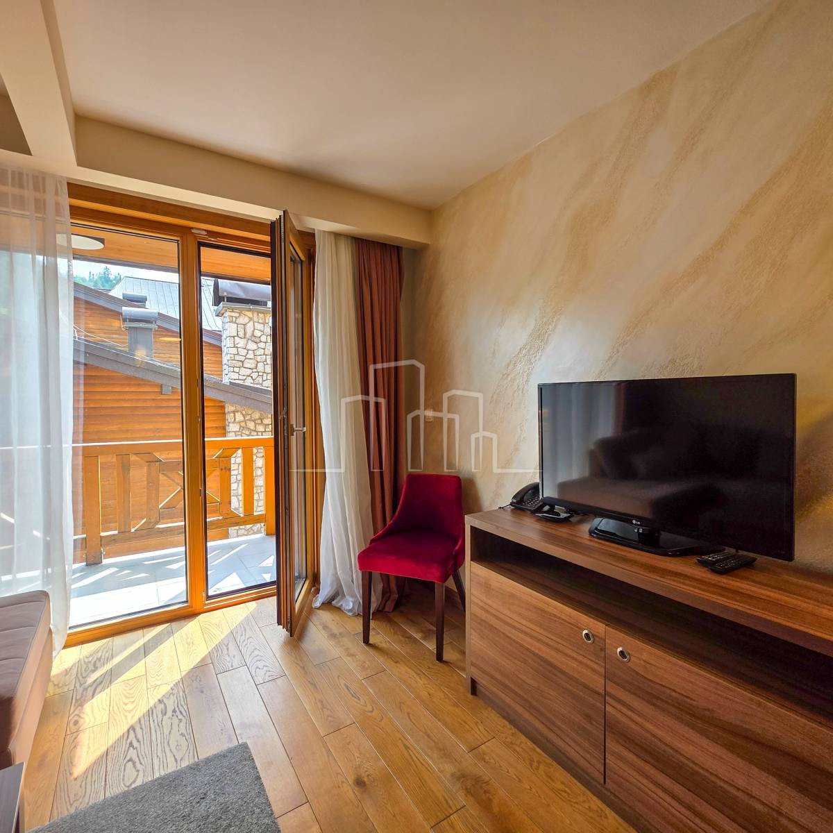 Opremljen apartman 52m2 sa 2 balkona Jahorina na prodaju 7