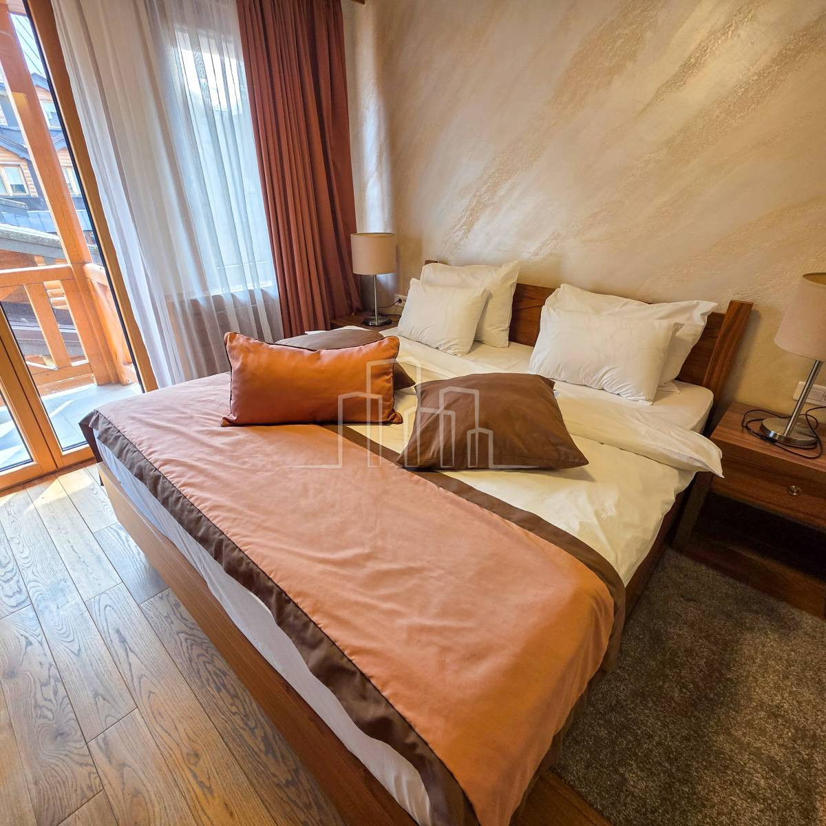 Opremljen apartman 52m2 sa 2 balkona Jahorina na prodaju 16