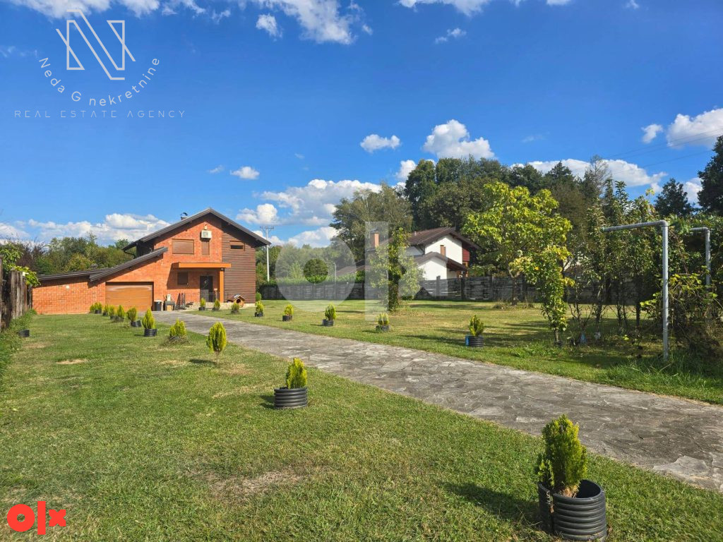 Slatina, nova vikendica na 3000m2 zemlje- Kadinjani