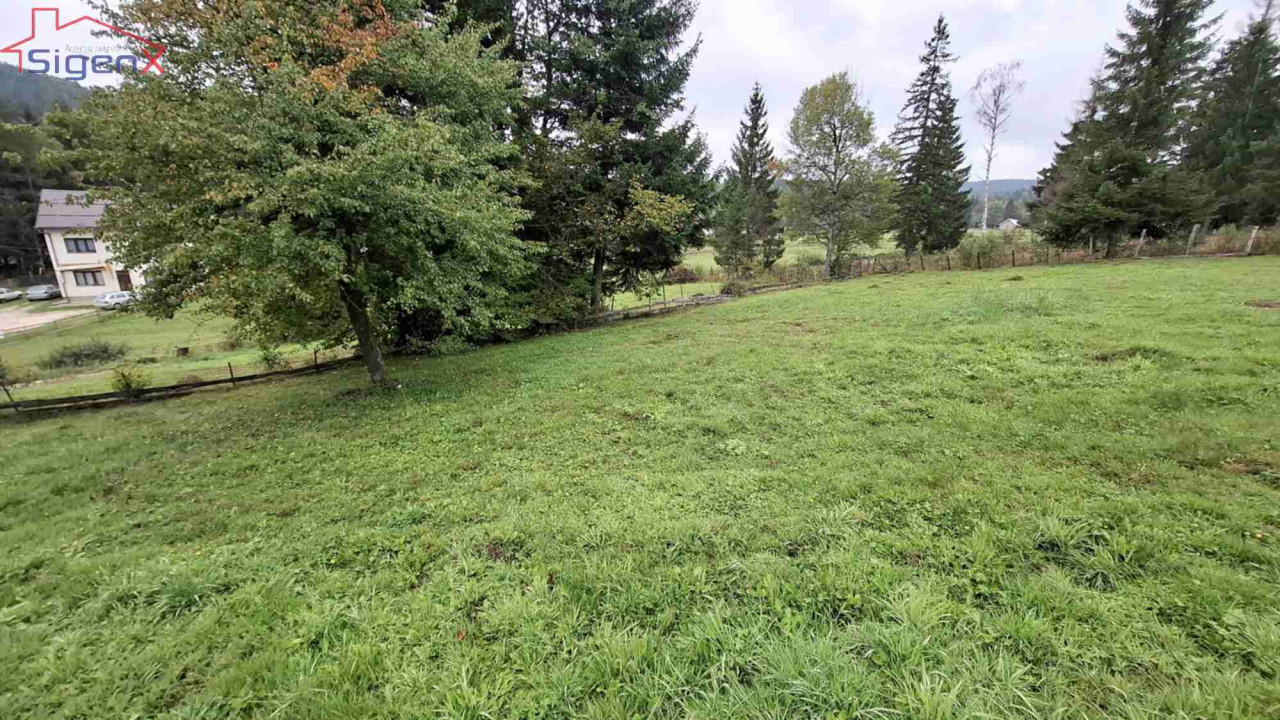 Agencija Sigenx prodaje/zemljište/1330 m2/Mokro/Kadino selo 4