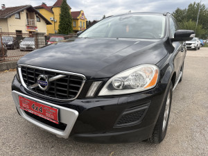 Volvo XC 60 2.4 D3 4x4 R-DESING Automatik!!!