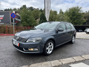 VW PASSAT B7 2.0 TDI 4MOTION 4x4*HIGHLINE*NAVI*KAMERA*MF*ALU*PDC
