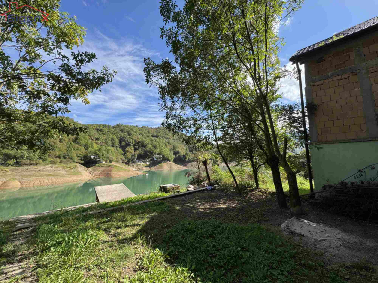 Jablaničko jezero/ prvi red uz obalu/ Glodnica/ Ostrožac/ Mrakovo 3