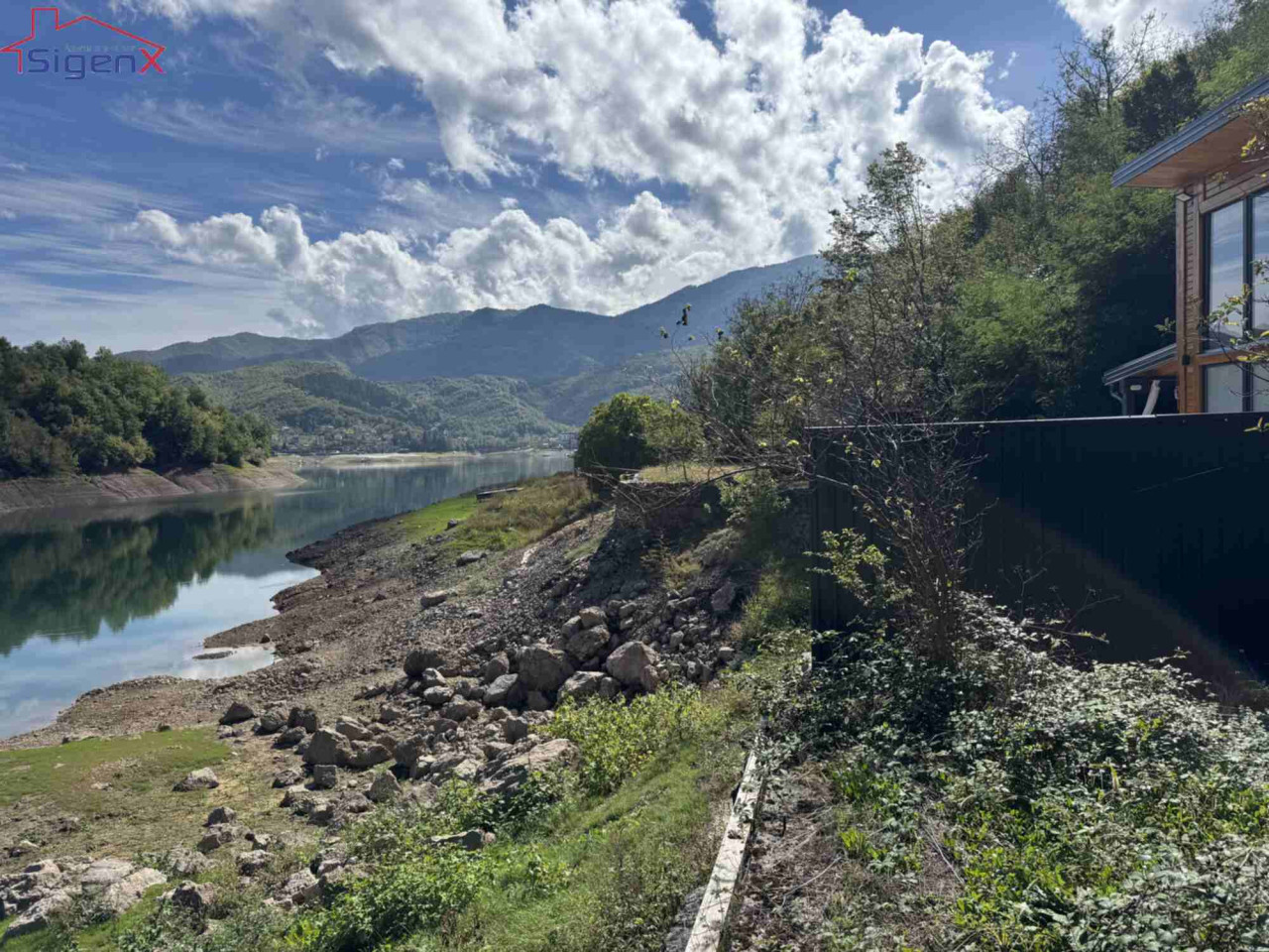 Jablaničko jezero/ prvi red uz obalu/ Glodnica/ Ostrožac/ Mrakovo 10
