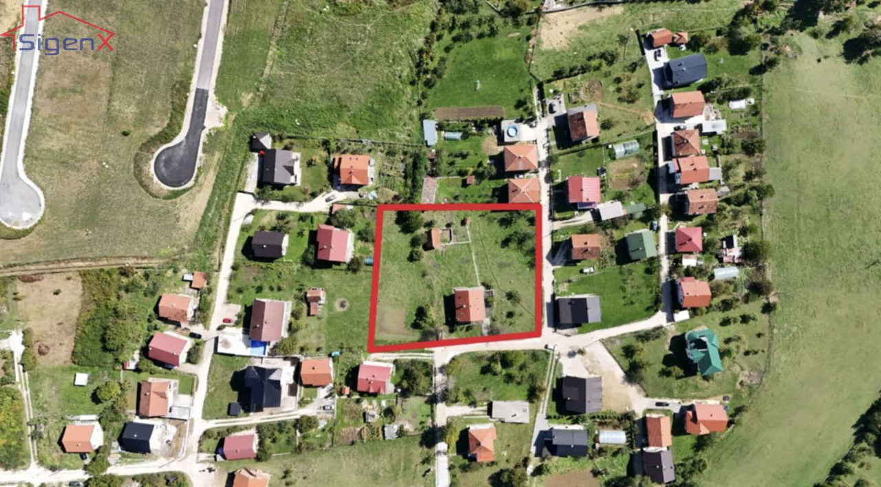 Kuća Hotonj - Vogošća/ 3688m2 parcela/ Objekat 3 etaže
