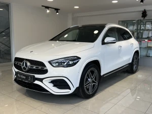 Mercedes-Benz GLA 200d 4M AMG PANO MLED