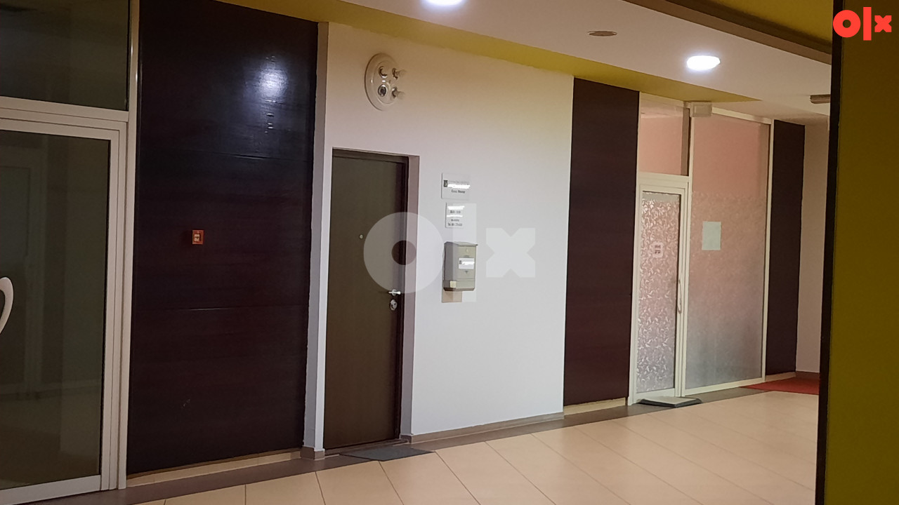 Izdajem poslovni prostor Mostar 20m2