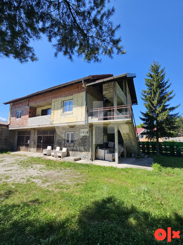 Kuća kod Kneza Istočno Sarajevo 290m2(plac 606m2) 2
