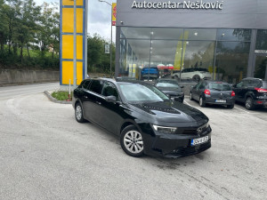 Opel Astra ST 1.5DTH Business Edition 130 KS AUTOMATIK