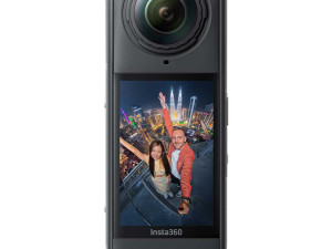 INSTA 360  X5