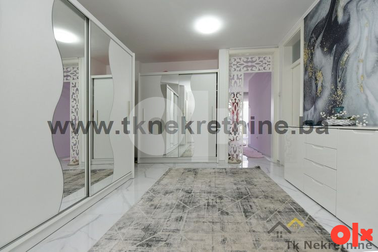 SJENJAK - NOVIJA GRADNJA - Moderan trosoban stan 97m2 15