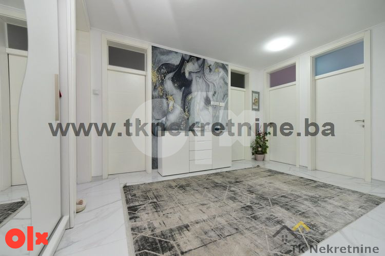 SJENJAK - NOVIJA GRADNJA - Moderan trosoban stan 97m2 16