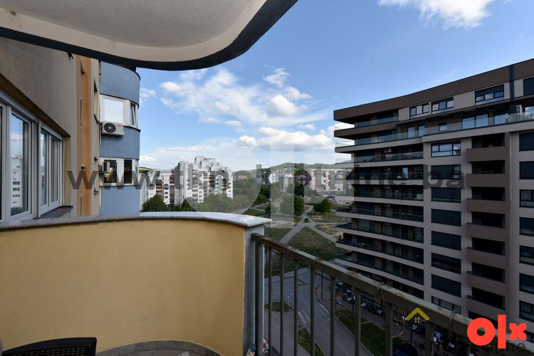 SJENJAK - NOVIJA GRADNJA - Moderan trosoban stan 97m2 19