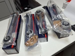 RAMENA LAFETE AUDI A4 B8 KOMPLET GORNJA STRANA SET 180KM