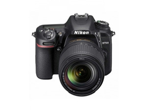 Fotoaparat NIKON D7500 SET (Obj 18-140VR AF-S DX)