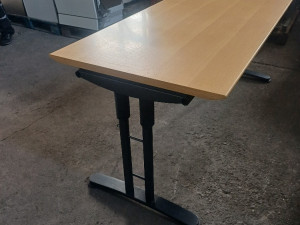 STOL KANCELARIJSKI 180cm