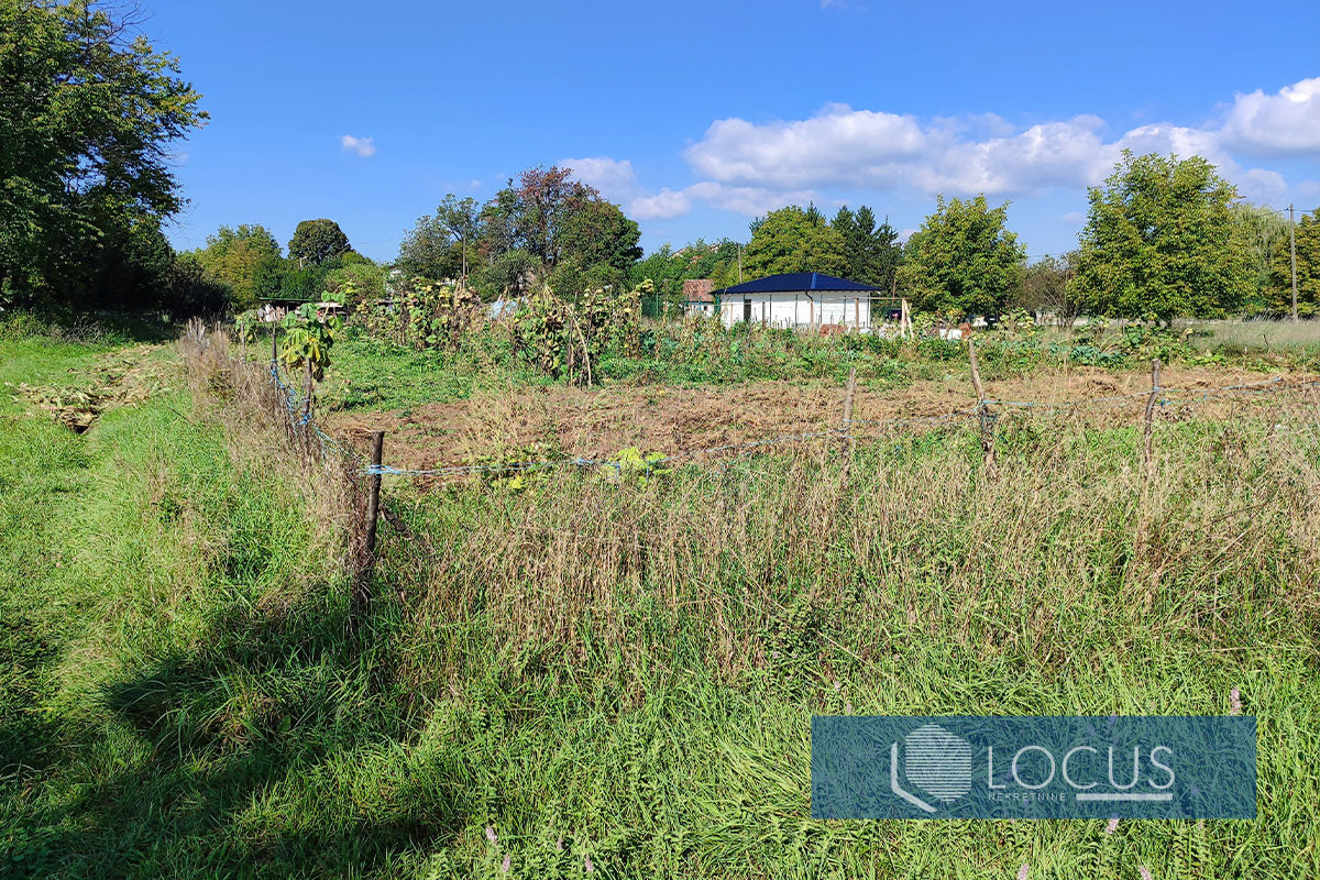 LOCUS: Građevinsko zemljište 9.774m2, Plandište, Ilidža 4