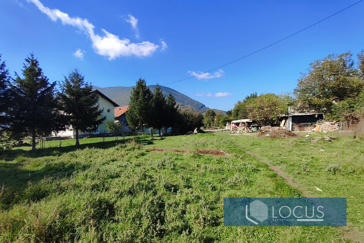 LOCUS: Građevinsko zemljište 9.774m2, Plandište, Ilidža 11