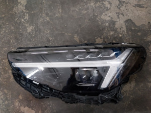 VOLVO XC40 2025 FAR 32140402