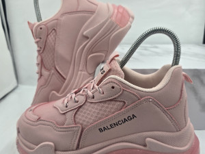 BALENCIAGA PATIKE