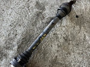 Zadnja poluosovina bmw e60 e61 145kw lci 530xd xdrive