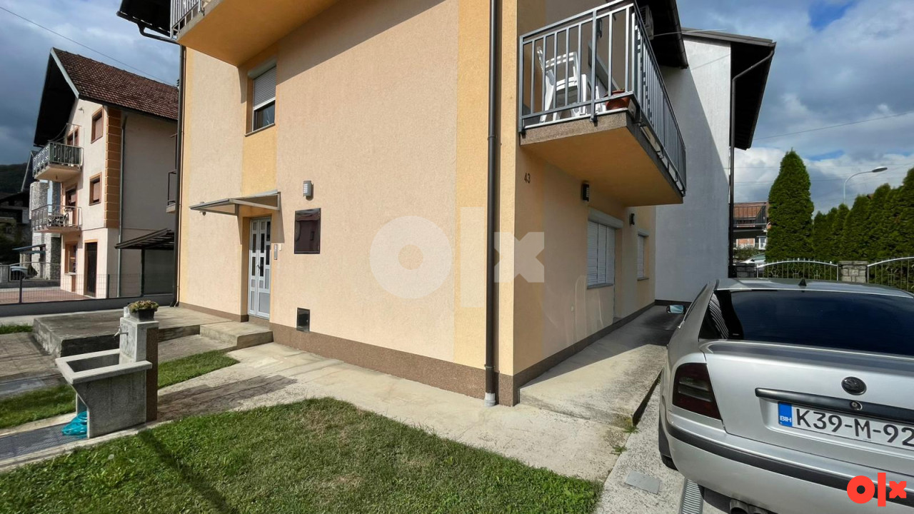 Trosoban stan 100 m2 - Lauš 11