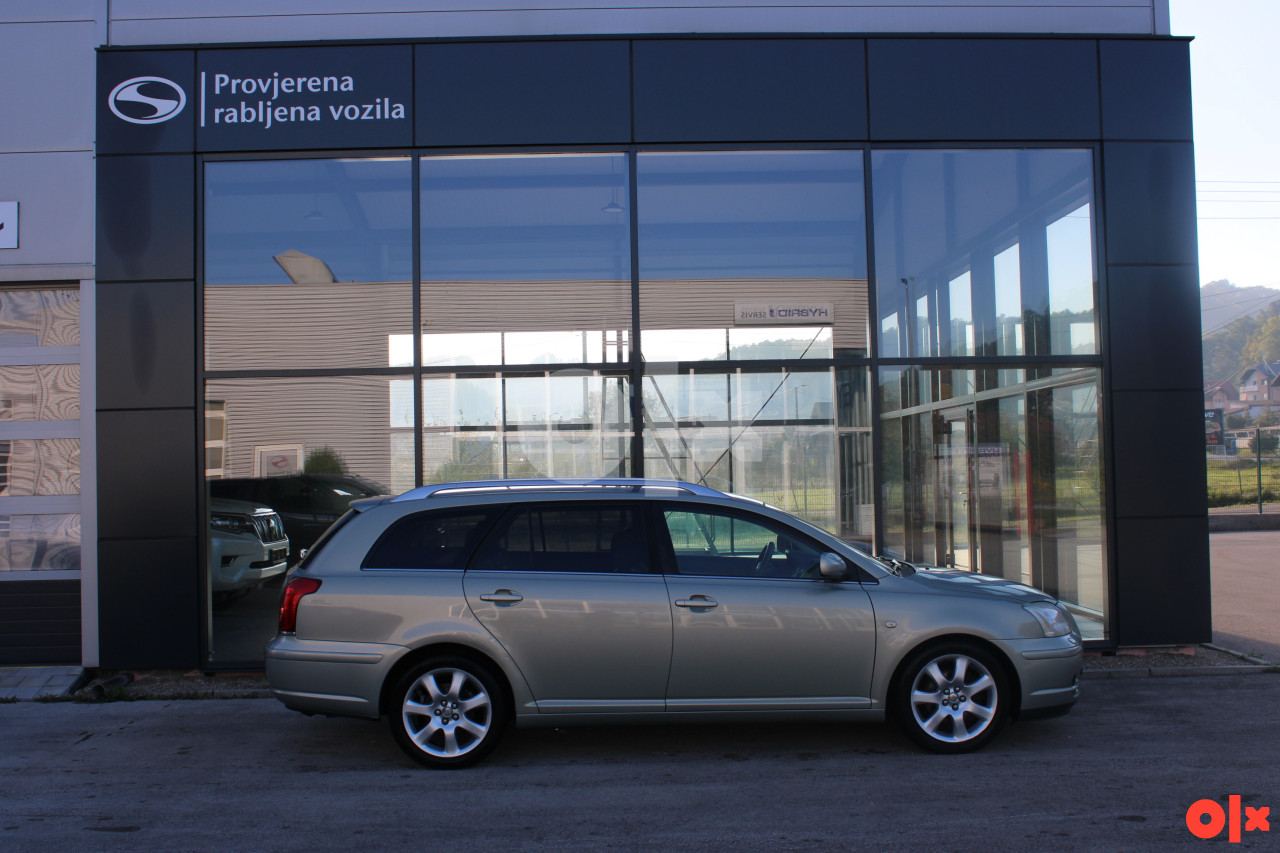 Toyota Avensis 2004