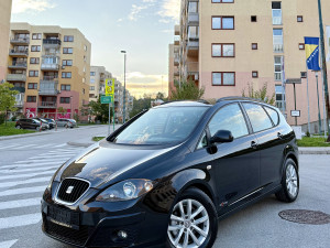SEAT ALTEA XL 1.6 TDI 77KW GOD 2013 PRESAO 197000 SERVISNA UVOZ
