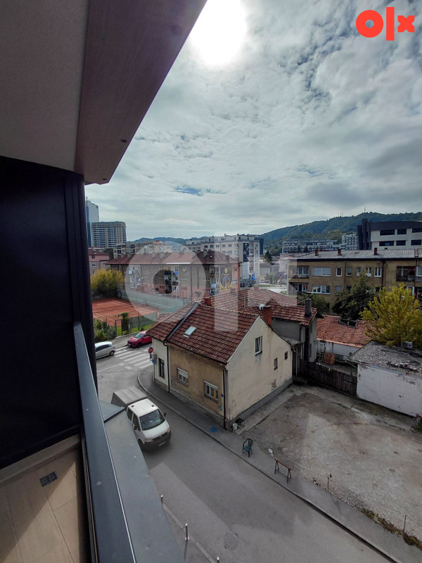 Stan Tuzla 70m2 + garaža 13