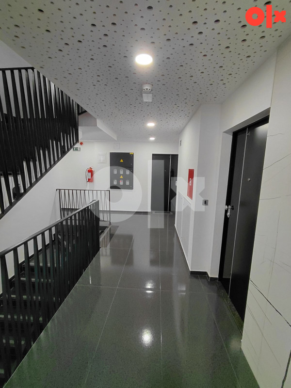 Stan Tuzla 70m2 + garaža 21