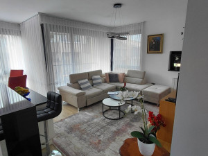 Stan Tuzla 70m2 + garaža photo 4
