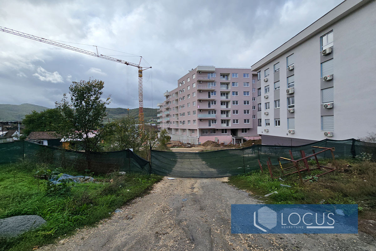 LOCUS: Parcela za gradnju zgrade u centru  nas. Ilijaš 17