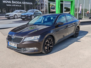 SKODA SUPERB AMBITION 1.6 TDI MAN6 120 KS