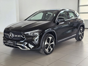 Mercedes-Benz GLA 180 2025
