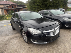Opel insignia 2014 dijelovi
