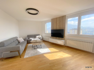 Luksuzan trosoban stan najam Dolac Malta Sarajevo