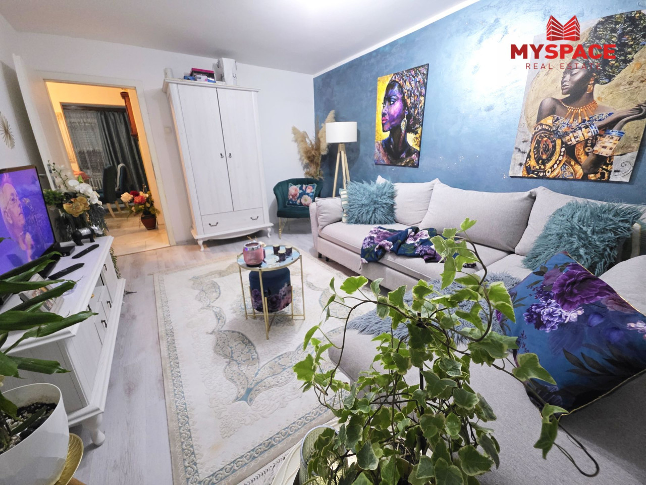 MY SPACE/ Stan/ Cengic Vila/ RENOVIRAN/ 54m2 2