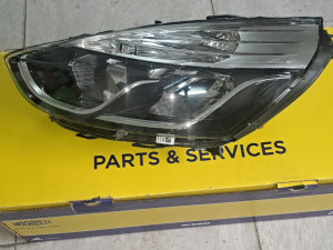 Far Renault Clio 4  2012-