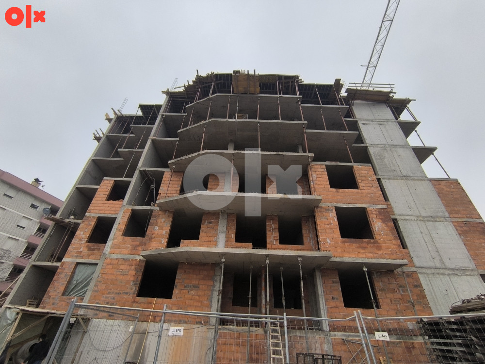 STAN OD 66,83 m2  pogledam na Vrbas iza Aura osiguranja u Adi 9