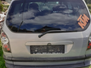 KUKA OPEL ZAFIRA KAO NOVA...
