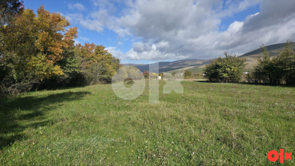 Poljoprivredno zemljište uz Lišticu/Dobrič/14850m2 2