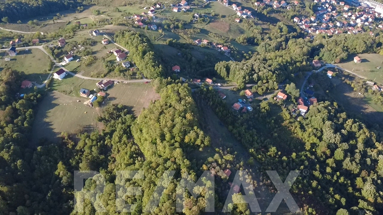 Zemljište sa šumom - 6597m2 - Pavlovac 4