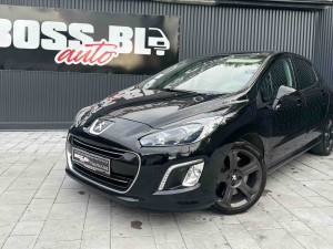 Peugeot 308 / 1.6 THP / 2013 / GTi / LED / Navi / Xenon / 6+R