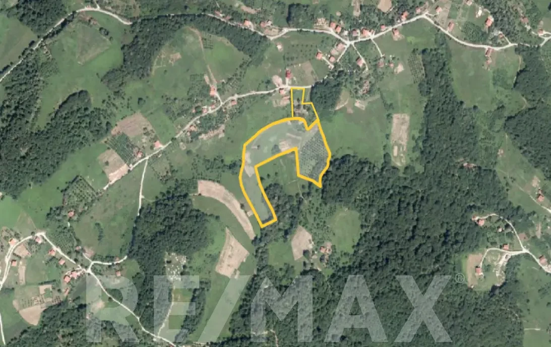 Pavlovac - zemljište 26.479 m2, asfaltni prilaz, 3.8 km od centra 4