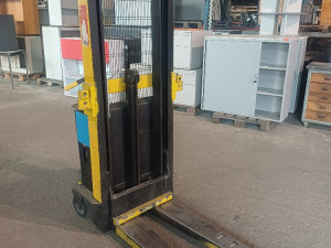 RUCNI PALETAR SA ELEKTRO PODIZANJEM