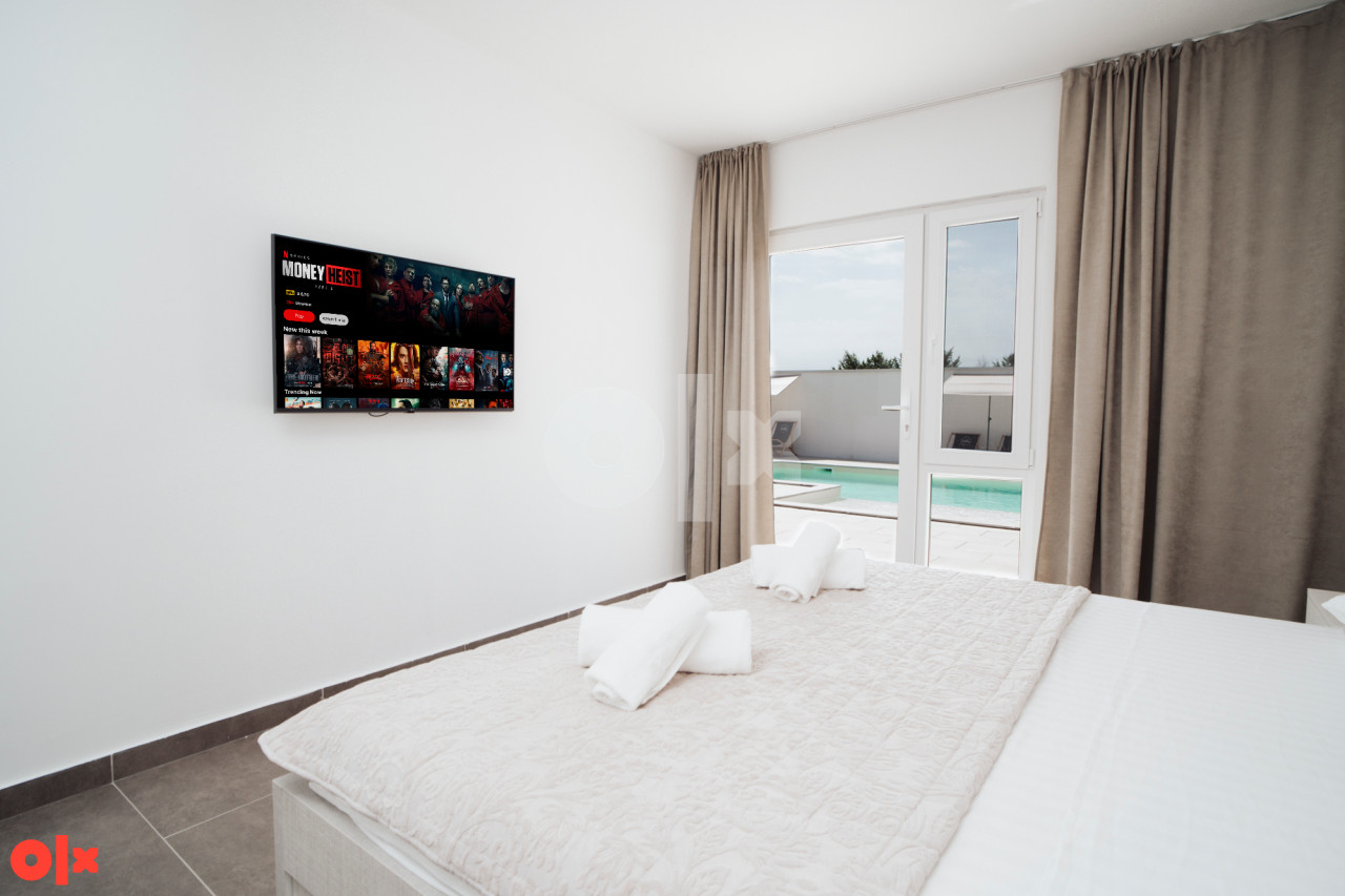 Stan na dan Laktasi aerodrom Banja Luka Mahovljani Apartman Bazen 2