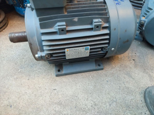 Elektromotor 7.5kw 1400 obrtaja elektro motor 7,5 kw